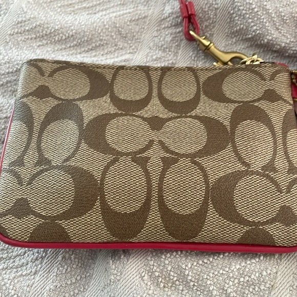 Like New Coach Signature Pink Logo Wristlet - Picture 5 of 6